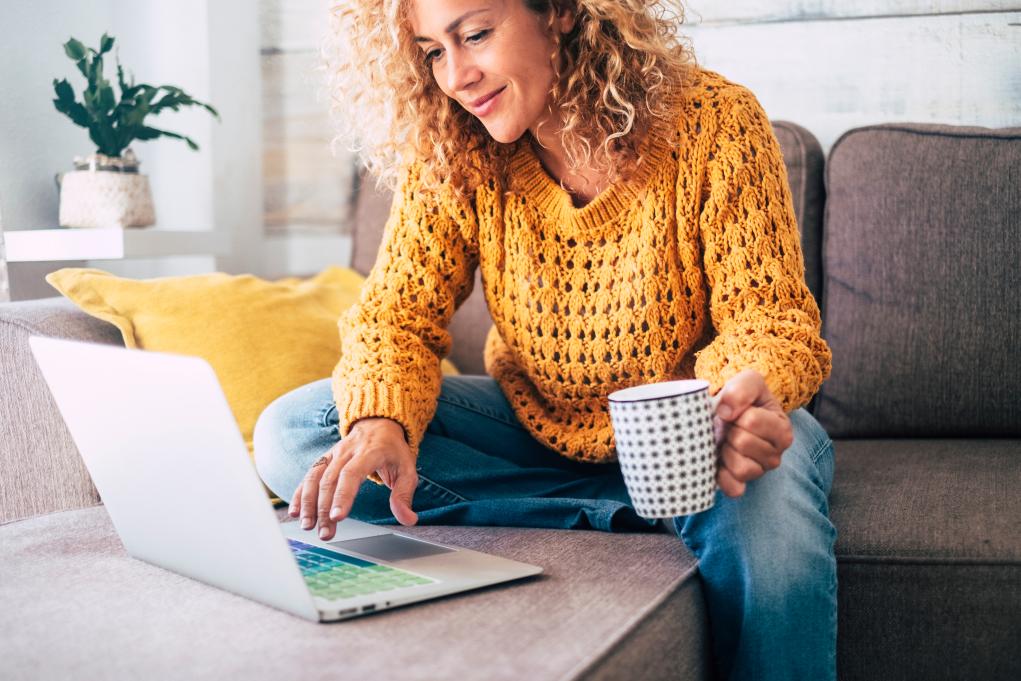 These Virtual Jobs Pay at Least $20 Per Hour